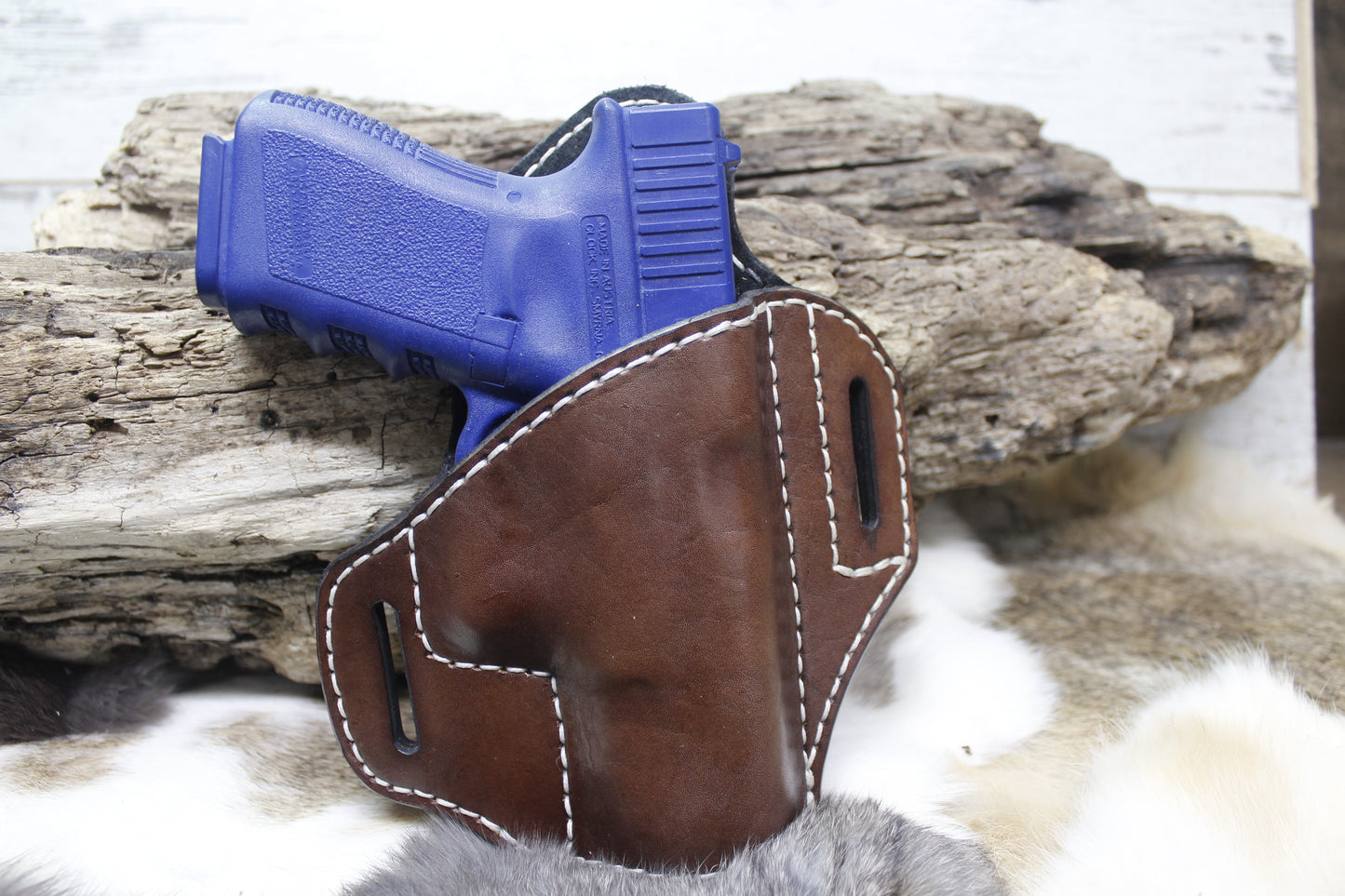 Leather Holster Pattern for Glock 19.  Make your own leather Holster for your Glock 19. - Hoffmann Leather Works